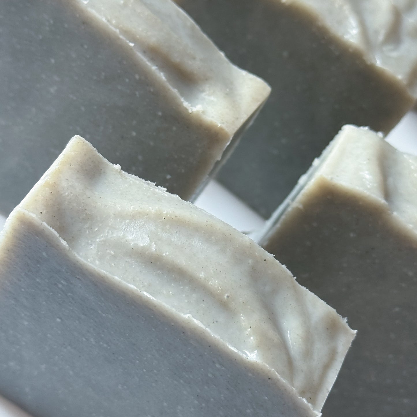 tallow soap | bentonite clay shave bar