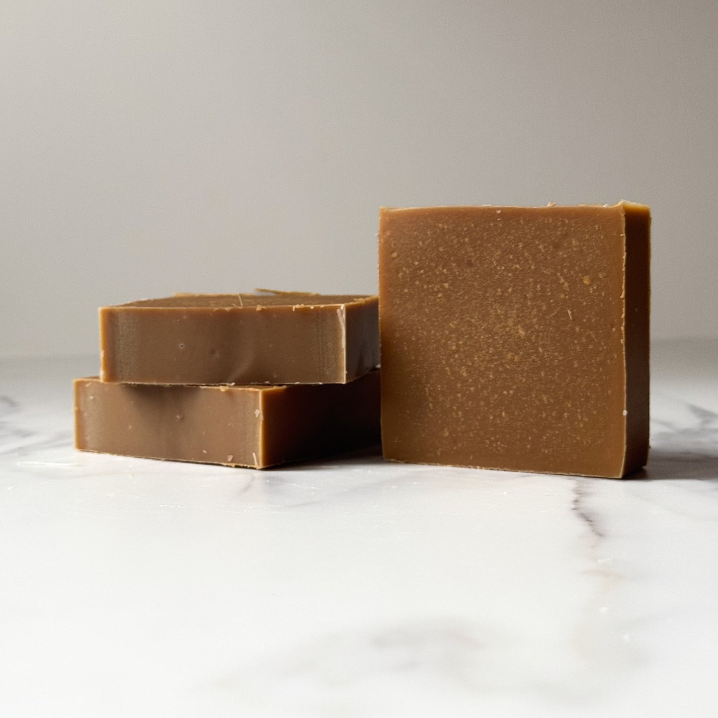 let it bee | unscented honey, oatmeal, & goat milk bar